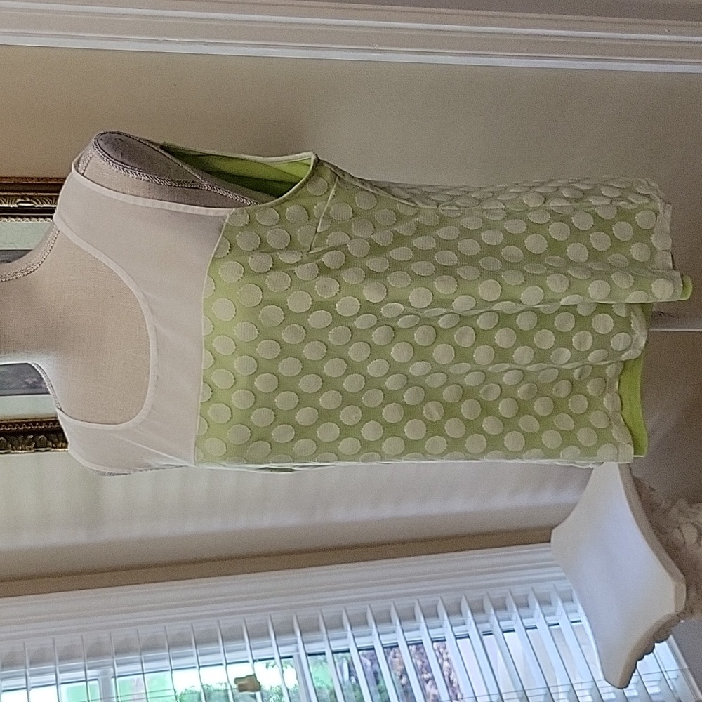 New Directions lime green white polka dot sleeveless top stretch Large EUC…
